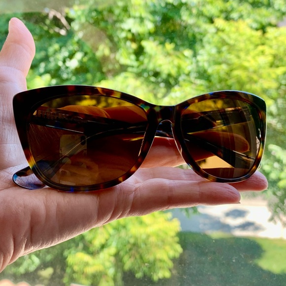 Karen Kane Blue Tortoiseshell Cat-Eye Sunglasses - Picture 15 of 17